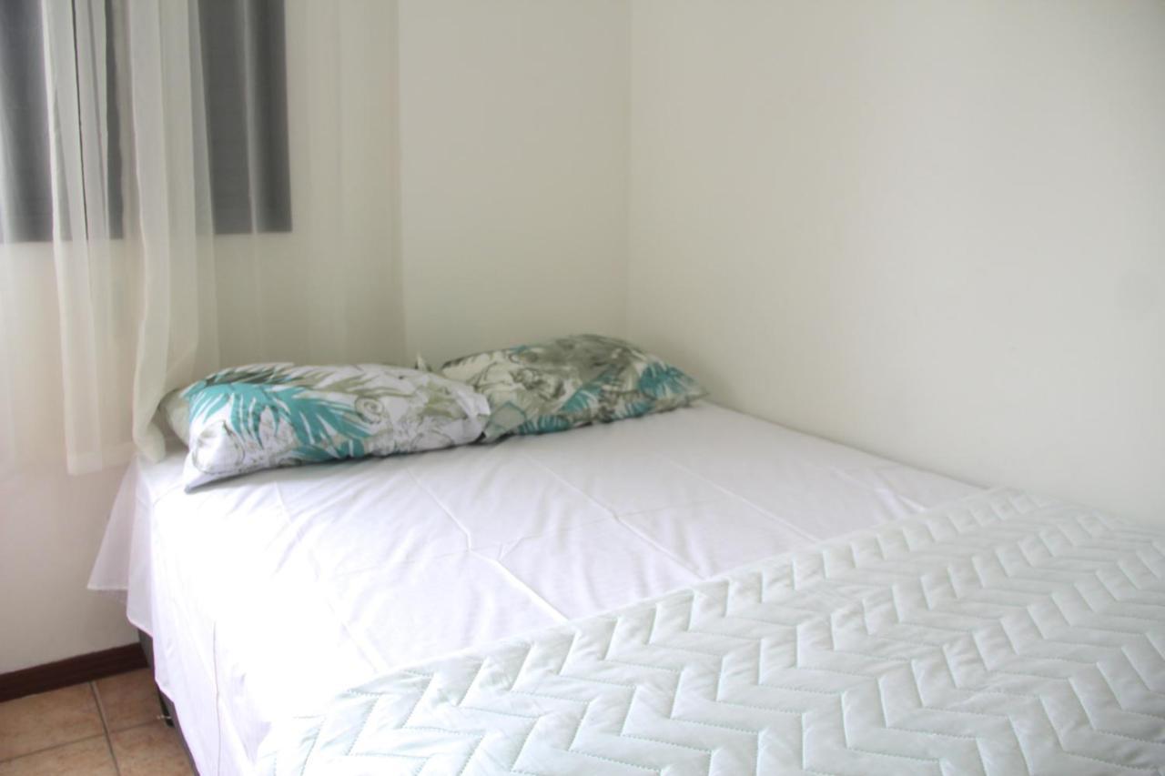 Apartamento Edificio Frente Mar 3 Dormitorios Apartamento Balneario Camboriu