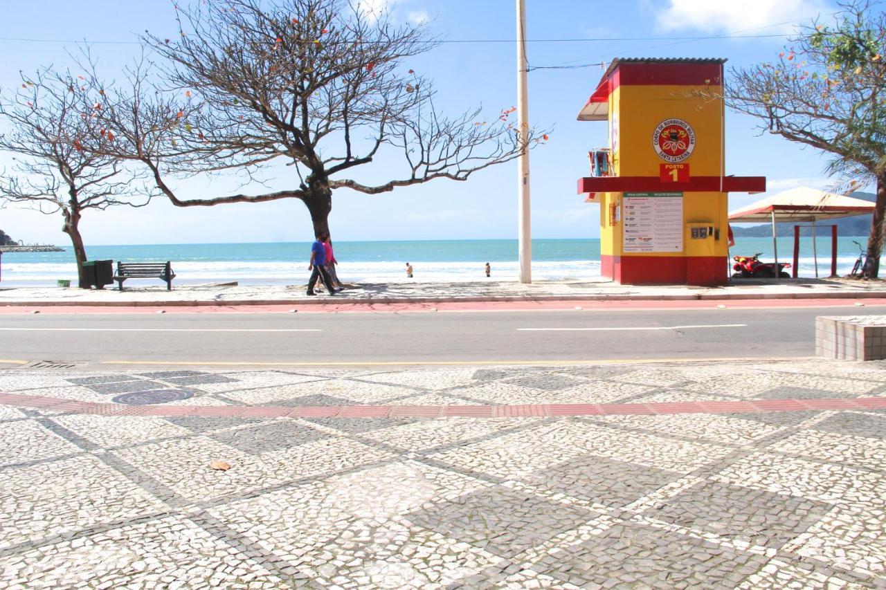 Apartamento Apartamento Edificio Frente Mar 3 Dormitorios Balneario Camboriu